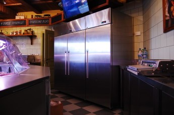 Внутри магазина 1 Внутри магазина 1