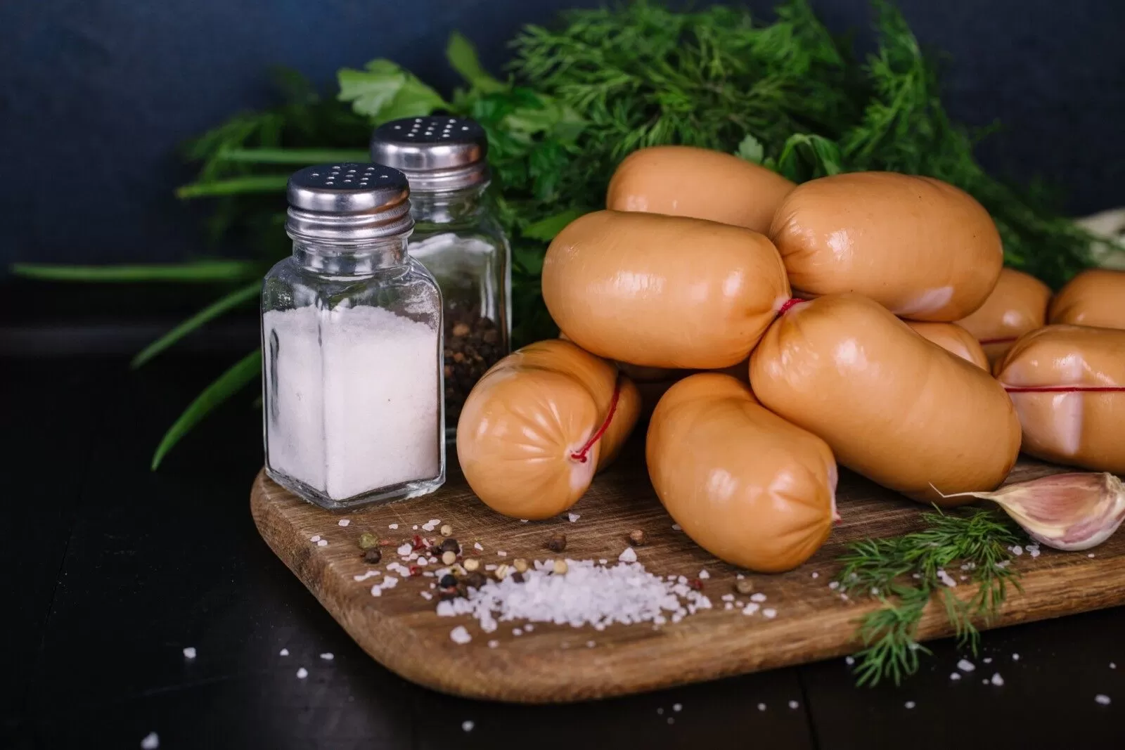 Is there meat in sausages?